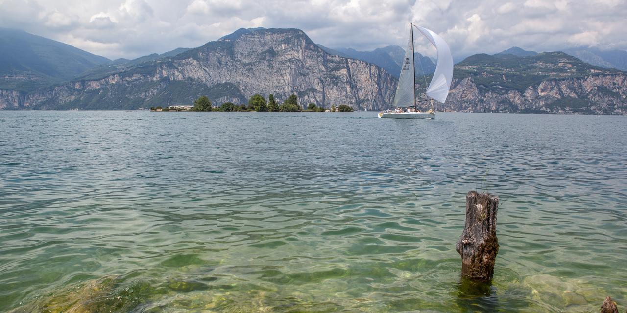 Hotel Eden Brenzone sul Garda Exterior foto